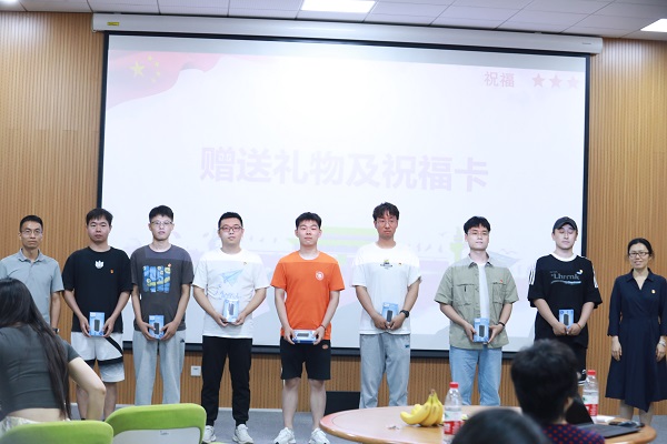 贈送禮物 壓縮.jpg