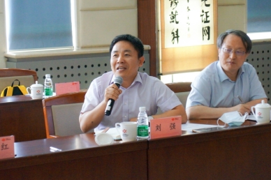 D:\學校科技管理、學科建設 工作(2016.11-)\55 人工智能研究院\00 產學研合作交流\20200609 中科院簽約儀式\DSC05500609 -- 抹掉孫晶晶.jpg